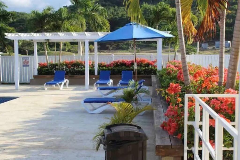 Snooze At Oceanpointe Villa Lucea Exterior foto